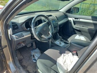 Kia Sorento 2.2 CRDI 2009 - 2014 díly - 2
