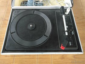 Gramofon TESLA GZ 073 - 2