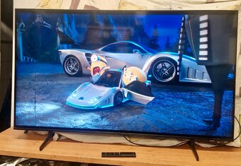 4K UHD Smart QLed Samsung televizor - 2