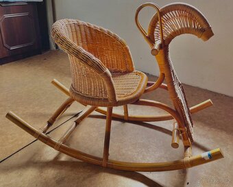 Ratanový houpací kůň - 2