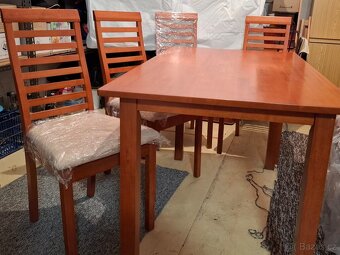 Jídelní stůl+ 4x židle - 2