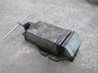 Strojní svěrák - 2