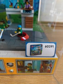 LEGO ve výstavní vitríně - 2