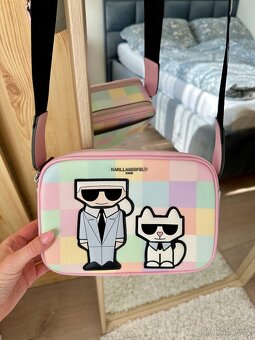 KOSTIČKOVÁ CROSSBODY KABELKA KARL LAGERFELD - 2