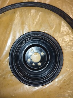 Hnací řemenice motor 1.9tdi 77kw BXE - 2