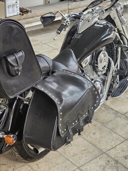 Kawasaki VN 1600 Classic - 2