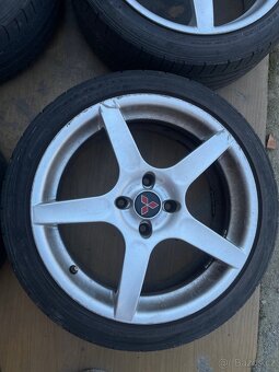 215/45 R18 4x114,3 et 38 letní - 2