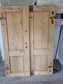 Vchodové starožitné dveře 135x187 - 2