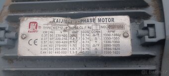 Elektromotor s převodovkou - 2