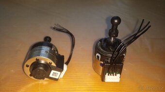 El. serva pro sklon světlometů - 2