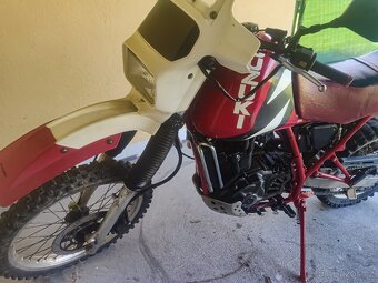 Suzuki Dr 650 R - 2
