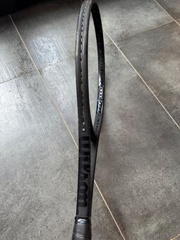 Tenisová raketa značky Wilson Pro Staff - 2