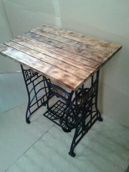 stolek po renovaci - 2