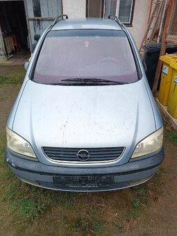 Opel Zafira A - 2