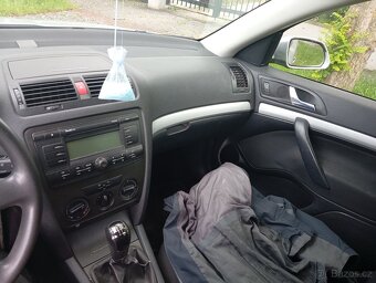 Škoda Octavia combi 1.6Mpi kombi - 2
