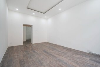 Prodej bytu 3+1 85 m2 s balkonem, Praha 8 - Palmovka - 2
