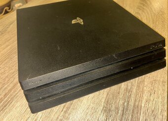 PS4 Pro - 2