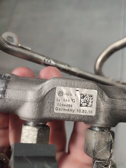 Vstřikovací lišta 04L089G - 2