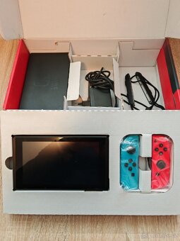 Nintendo Switch (krabice) - 2