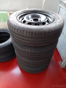 Letní pneu GOOD YEAR 195 65 R15 - 2