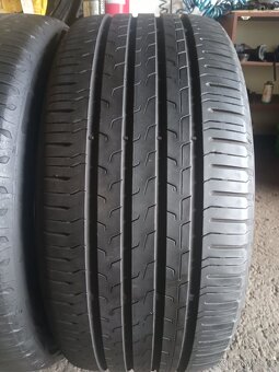2xletní pneu 245/45/18.Continental. - 2