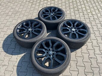 Land Rover Range Rover kola 22" letní - 2