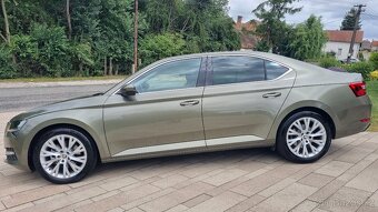 Škoda superb 3 combi, 2.0 Tdi,110 Kw,13.000 km,Virtual,TOP - 2