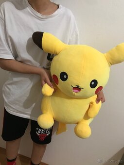 Plyšák Pikachu - 2