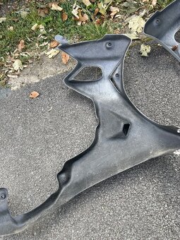 Plasty na GSR600 - 2