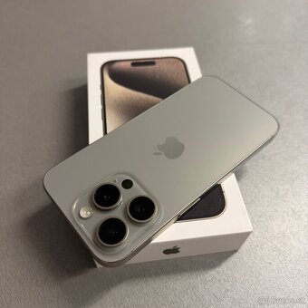 iPhone 15 Pro 128GB natural titan, bez škrábance, záruka - 2