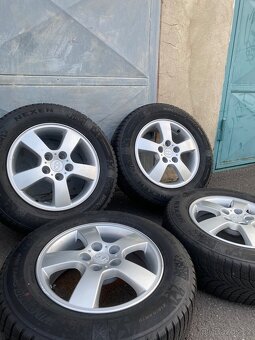 Originál Hyundai 5x114.3 R16 215/65/16 - 2