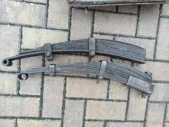 Aero listová pera - 2