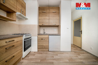 Pronájem bytu 1+1, 34 m², Hradec Králové, ul. Jana Masaryka - 2