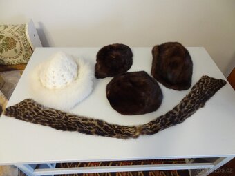 NOREK. Starší kožešina. Čepice - 2