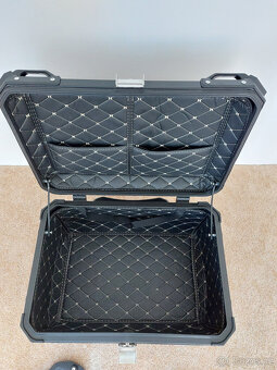 Kufr na motorku 65L Topcase - 2