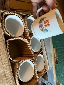 Porcelanove hrnky 6 ks - 2