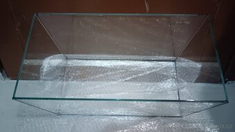 Akvárium a osvětlení - 2