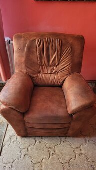 Masivní Gauč, Křeslo, Stolek - 2