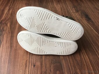 Dětské kotníkové boty vel. 35, zn. Baťa - 2