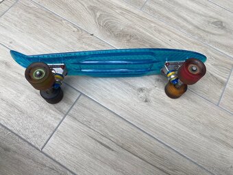 Penny board Worker Transpy 500 22” modrý - 2
