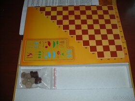 Stolní hra Pyramida - 2