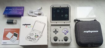 Retro handheld Miyoo Flip V2 - 2