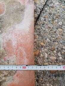 Sháním střešní tašky srdcovky - 2