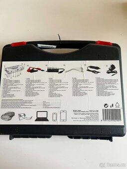 Powerbanka se svítilnou - 2