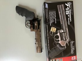 Vzduchový revolver Dan Wesson 715 6" - 2