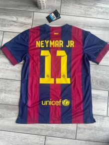 Neymar Jr, retro dres Barcelona 14/15 - 2