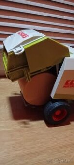 Bruder Claas Rollant 250 balíkovač - 2