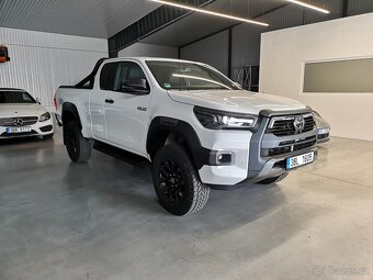 Toyota Hilux Extra Cab 2.8 D-4D Invincible 4x4 - ZÁRUKA - 2