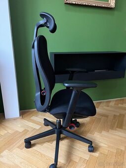 Herman Miller Vantum Obsidian Black - 2