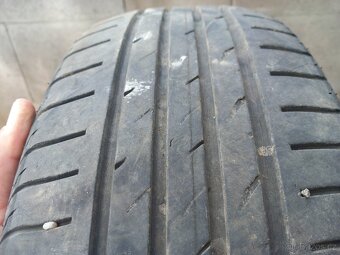 Letní pneu 185/60 r15 - 2
